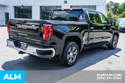 More photos of 2025 GMC Sierra 1500 SLT at ALM Kennesaw, GA