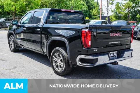More photos of 2025 GMC Sierra 1500 SLT at ALM Kennesaw, GA