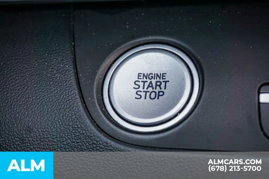 2024 Hyundai Elantra Limited - Photo 45