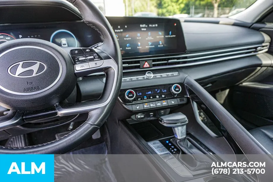 2024 Hyundai Elantra Limited - Photo 32