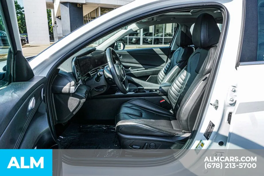 2024 Hyundai Elantra Limited - Photo 19