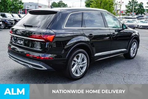 More photos of 2023 Audi Q7 45 Premium at ALM Kennesaw, GA