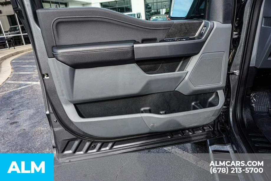 2025 Ford F-150 XLT - Photo 44