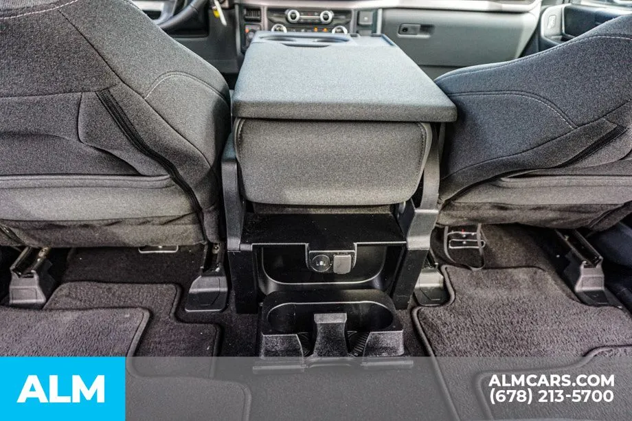 2025 Ford F-150 XLT - Photo 31