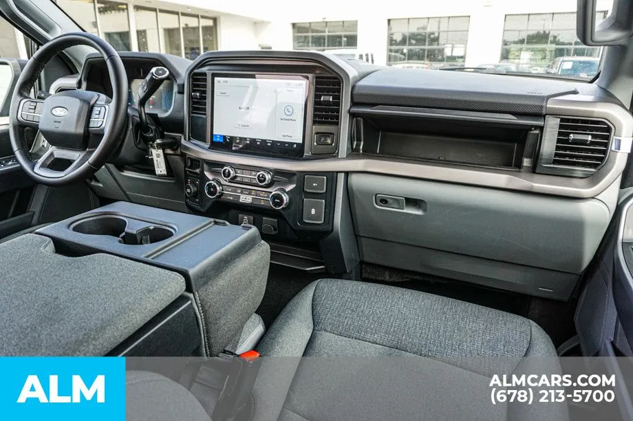 2025 Ford F-150 XLT - Photo 24