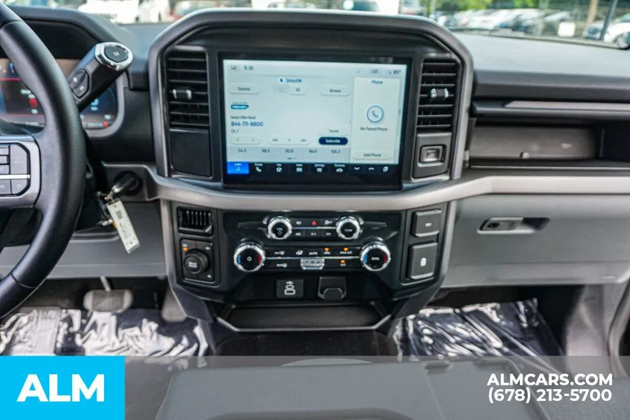 2025 Ford F-150 XLT - Photo 38