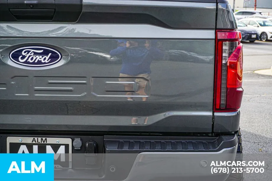2025 Ford F-150 XLT - Photo 13