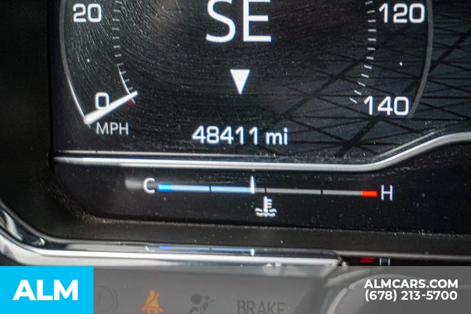 2025 GMC Sierra 1500 SLT - Photo 57