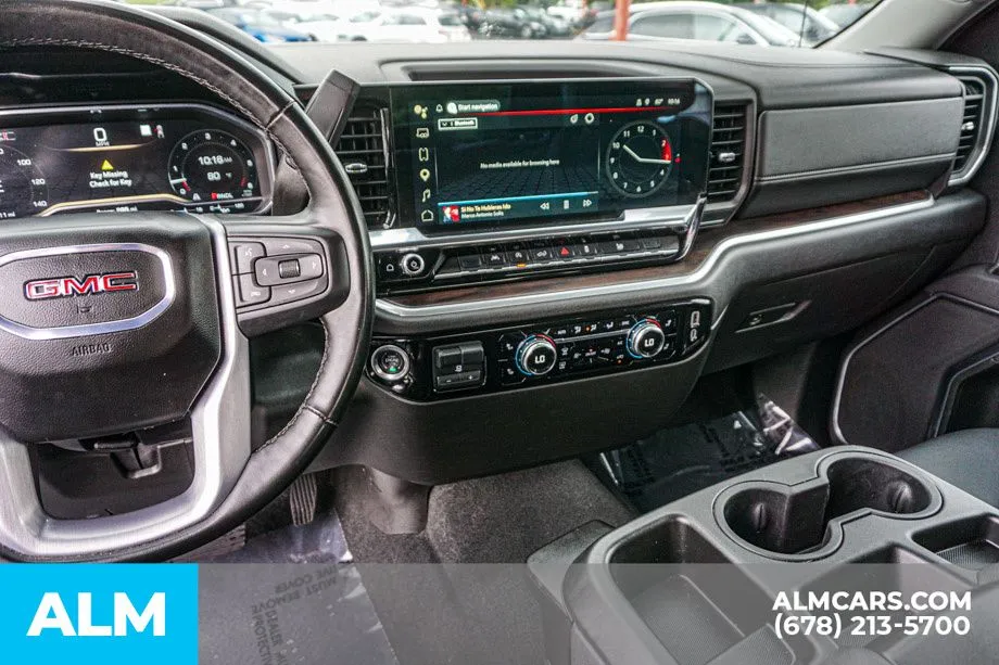 2025 GMC Sierra 1500 SLT - Photo 32