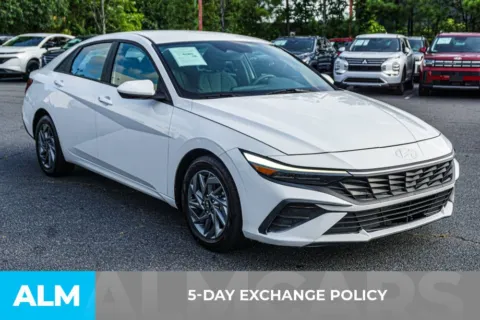 Another view of 2024 Hyundai Elantra SEL for sale in Kennesaw, GA at ALM Kennesaw