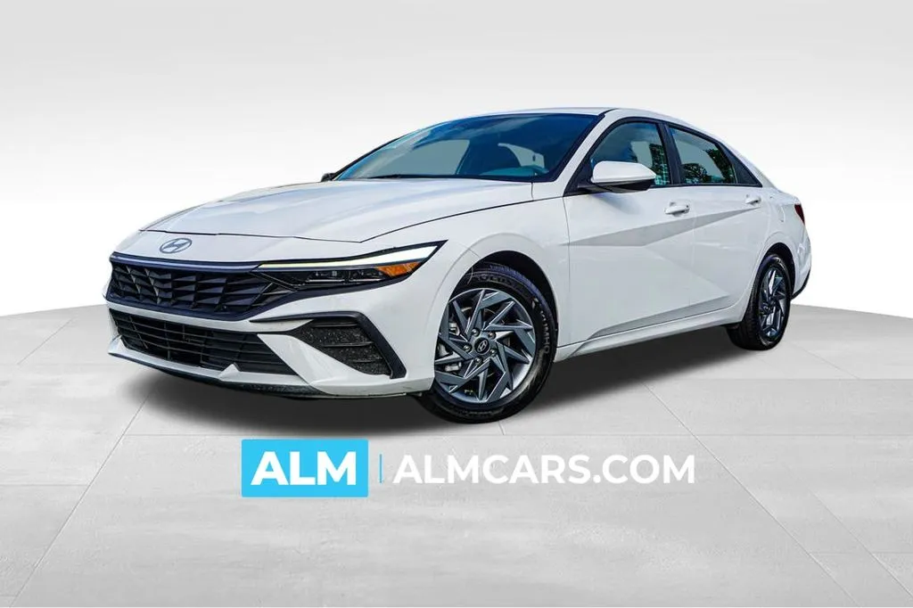2024 Hyundai Elantra
