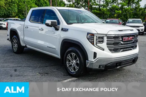 More photos of 2025 GMC Sierra 1500 SLT at ALM Kennesaw, GA