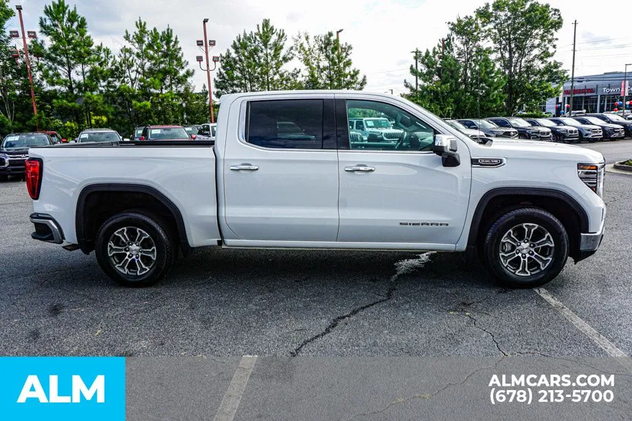 2025 GMC Sierra 1500 SLT - Photo 9