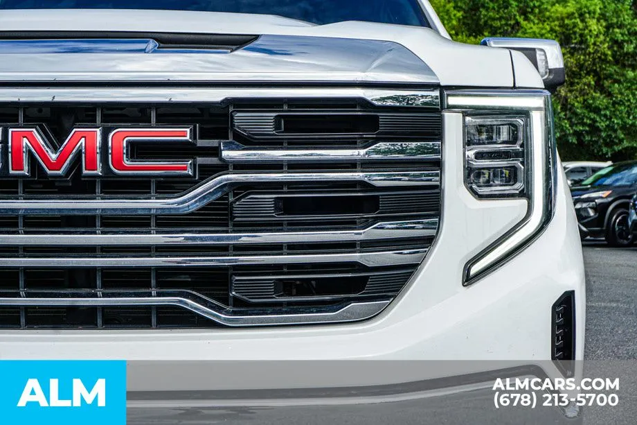 2025 GMC Sierra 1500 SLT - Photo 12