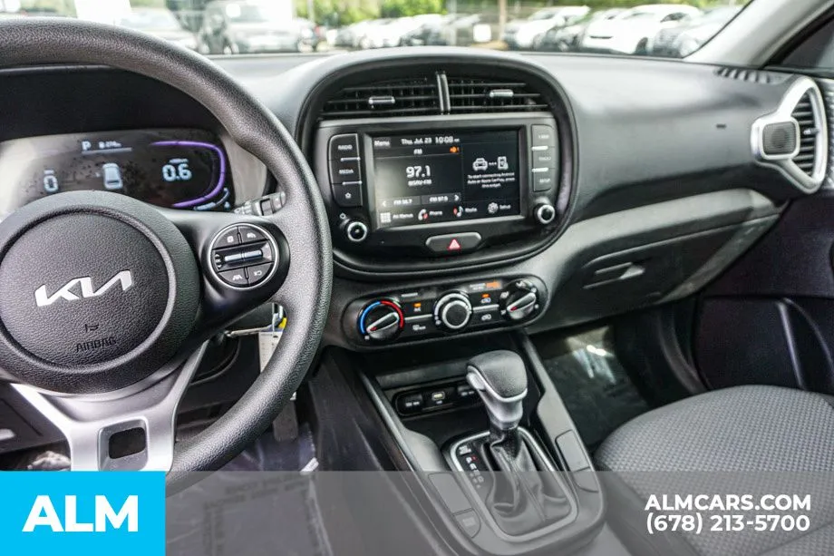 2025 Kia Soul LX - Photo 33