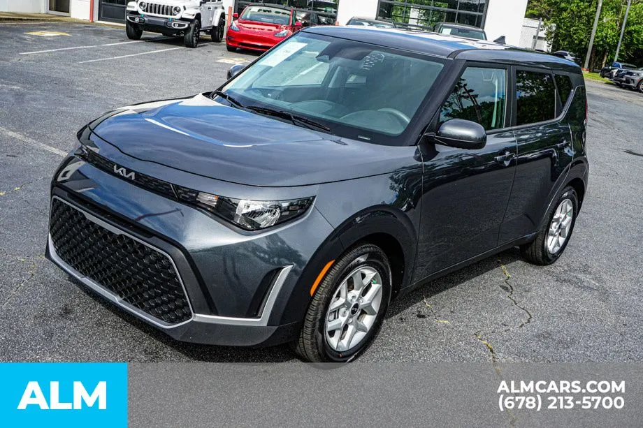 2025 Kia Soul LX - Photo 16