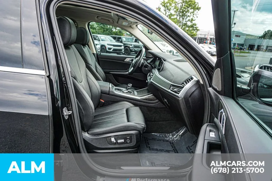 2021 BMW X7 40i - Photo 24