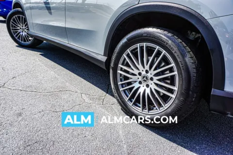 Unknown 2025 Mercedes-Benz GLC 300 for sale in Kennesaw, GA