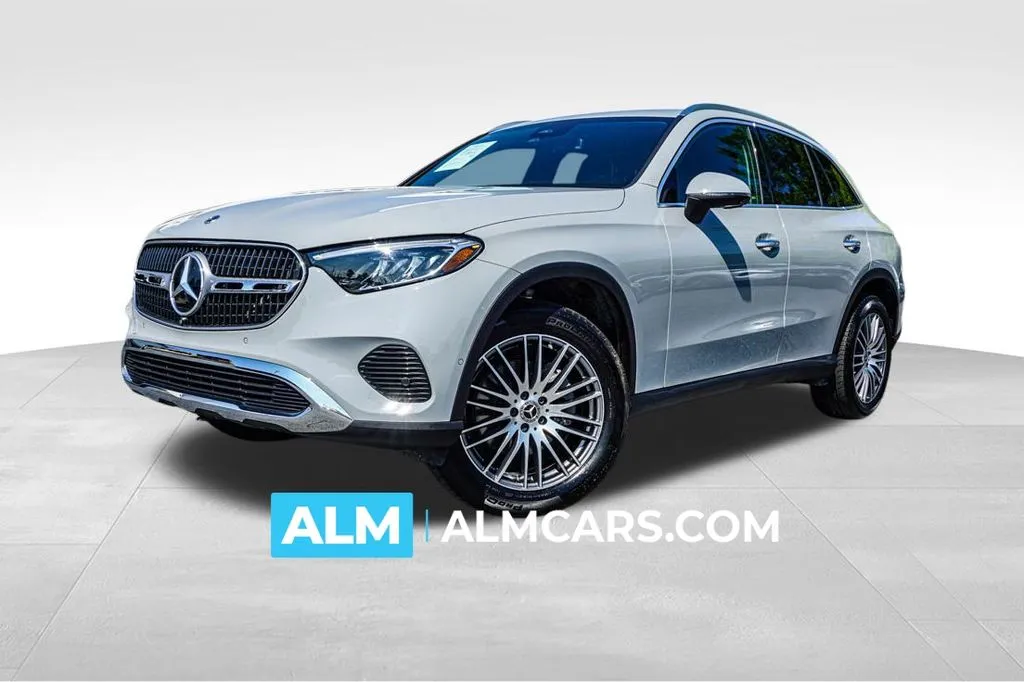 2025 Mercedes-Benz GLC 300