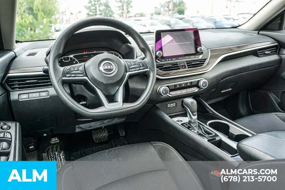 2024 Nissan Altima SV - Photo 26