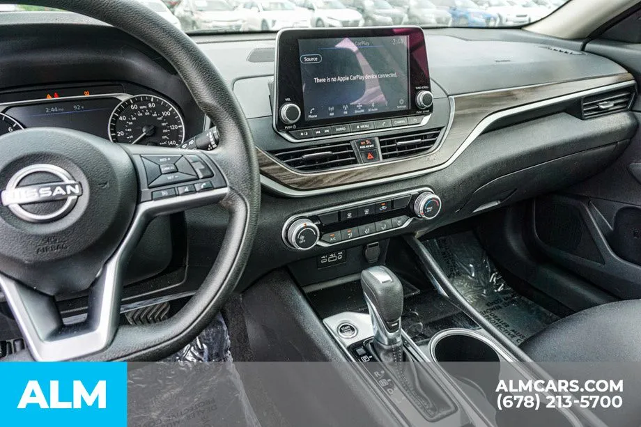 2024 Nissan Altima SV - Photo 31