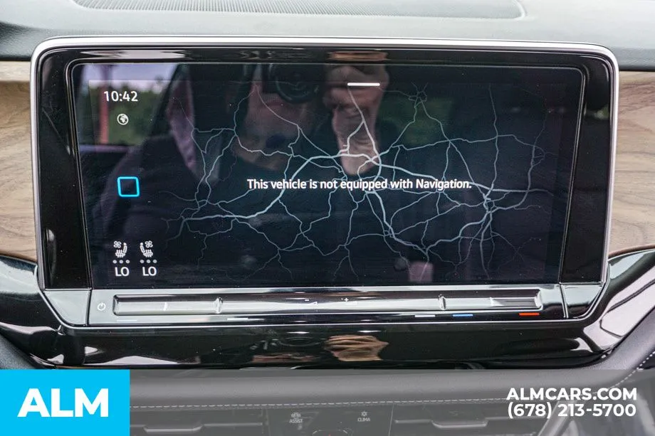 2025 Volkswagen Atlas SE w/Tech - Photo 37