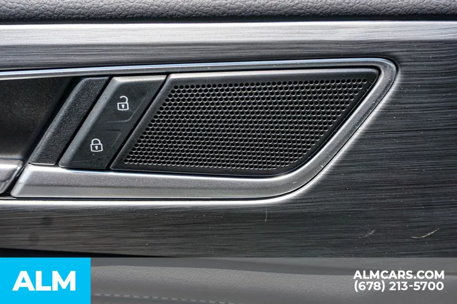 2025 Volkswagen Atlas Cross Sport SE w/Tech - Photo 49