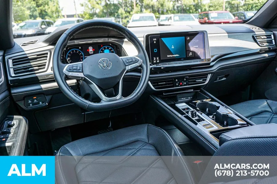 2025 Volkswagen Atlas Cross Sport SE w/Tech - Photo 26