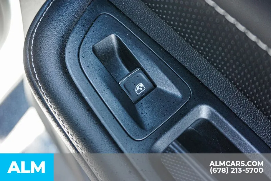 2025 Volkswagen Atlas Cross Sport SE w/Tech - Photo 57