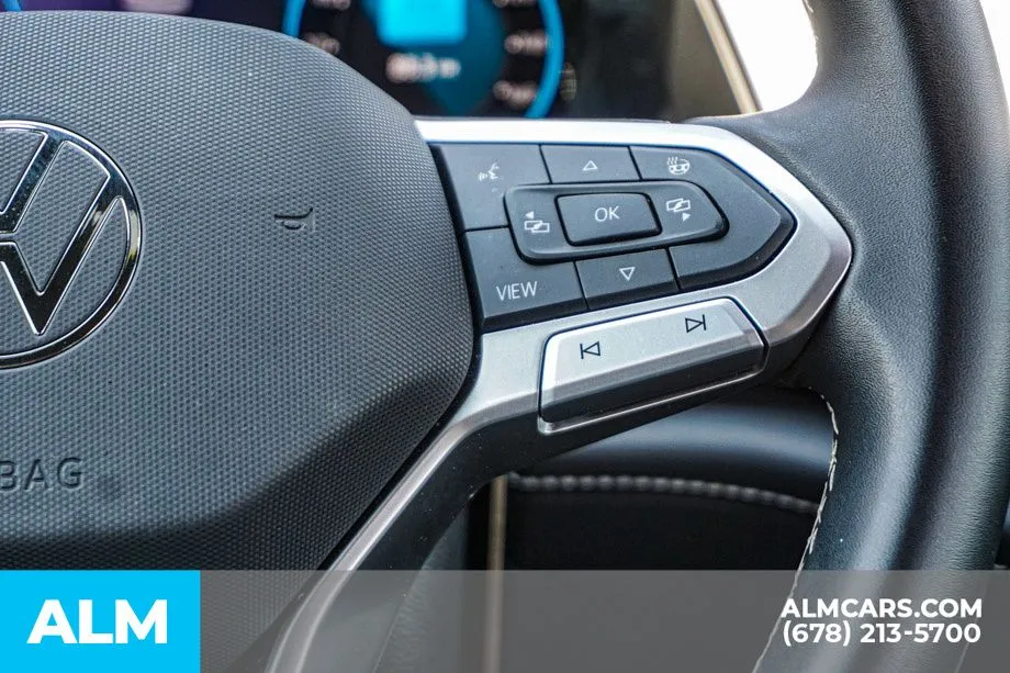 2025 Volkswagen Atlas Cross Sport SE w/Tech - Photo 29