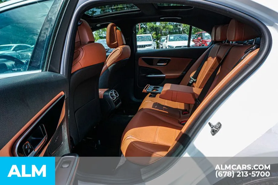 2025 Mercedes-Benz C-Class Sedan C 300 - Photo 20