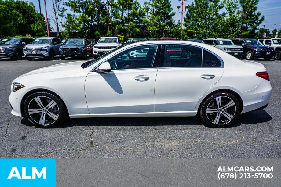 2025 Mercedes-Benz C-Class Sedan C 300 - Photo 6
