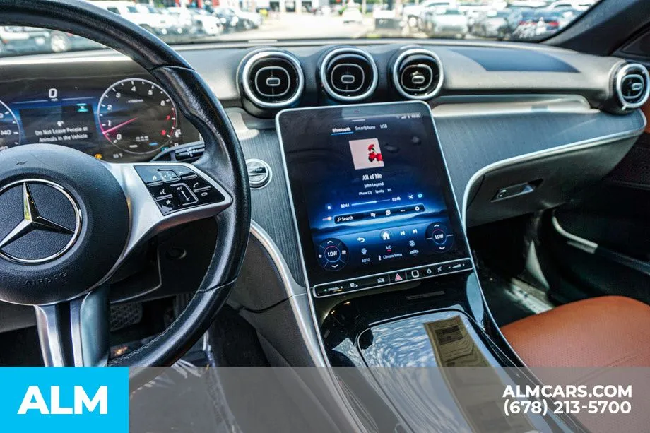 2025 Mercedes-Benz C-Class Sedan C 300 - Photo 31