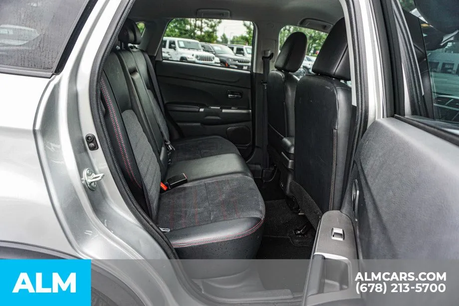 2024 Mitsubishi Outlander Sport S - Photo 22