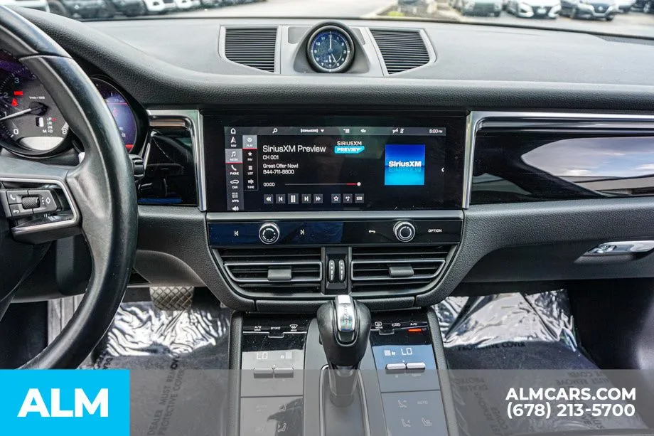 2022 Porsche Macan Base - Photo 38