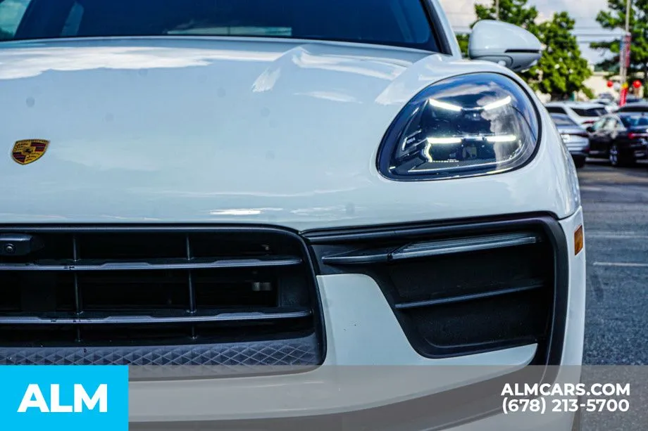 2022 Porsche Macan Base - Photo 12
