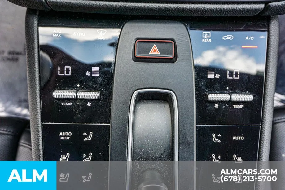 2022 Porsche Macan Base - Photo 40