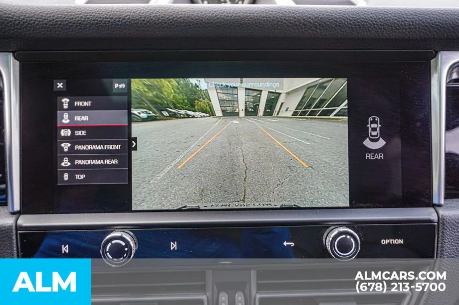 2022 Porsche Macan Base - Photo 35