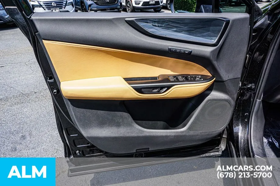 2025 Lexus NX 250 - Photo 47
