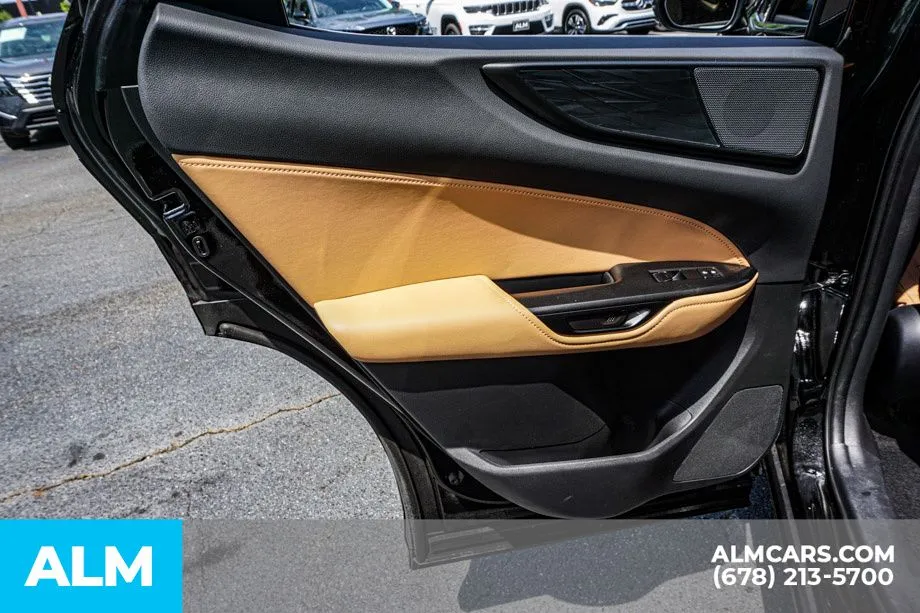 2025 Lexus NX 250 - Photo 51