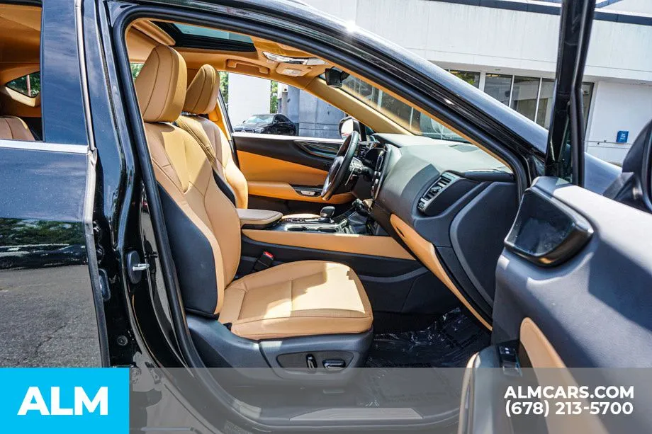 2025 Lexus NX 250 - Photo 23