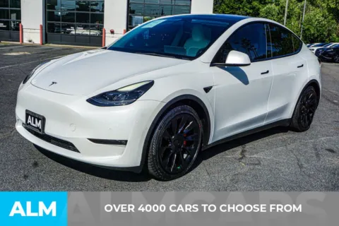 Photos of 2022 Tesla Model Y Performance for sale in Kennesaw, GA at ALM Kennesaw