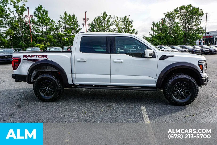 2025 Ford F-150 Raptor - Photo 8