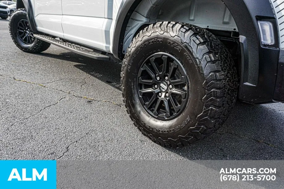 2025 Ford F-150 Raptor - Photo 15