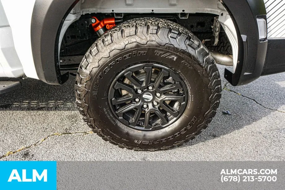 2025 Ford F-150 Raptor - Photo 16