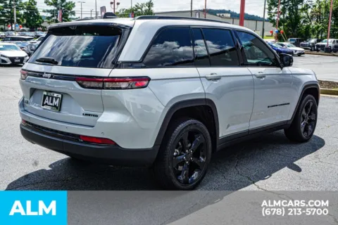 More photos of 2025 Jeep Grand Cherokee Limited at ALM Kennesaw, GA