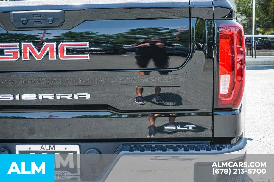 2025 GMC Sierra 1500 SLT - Photo 12