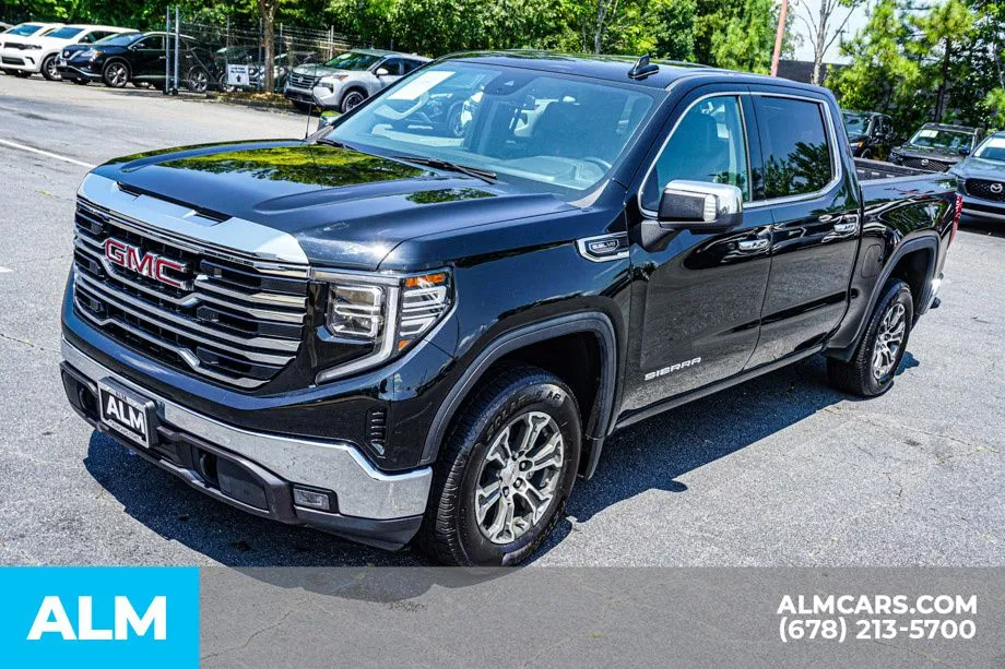 2025 GMC Sierra 1500 SLT - Photo 14