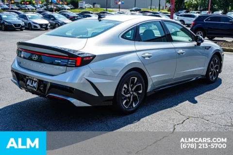 More photos of 2025 Hyundai Sonata SEL at ALM Kennesaw, GA