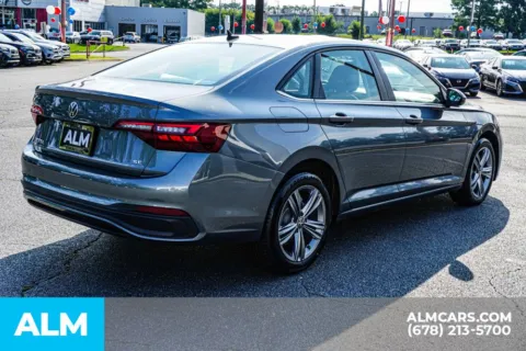 More photos of 2024 Volkswagen Jetta 1.5T SE at ALM Kennesaw, GA